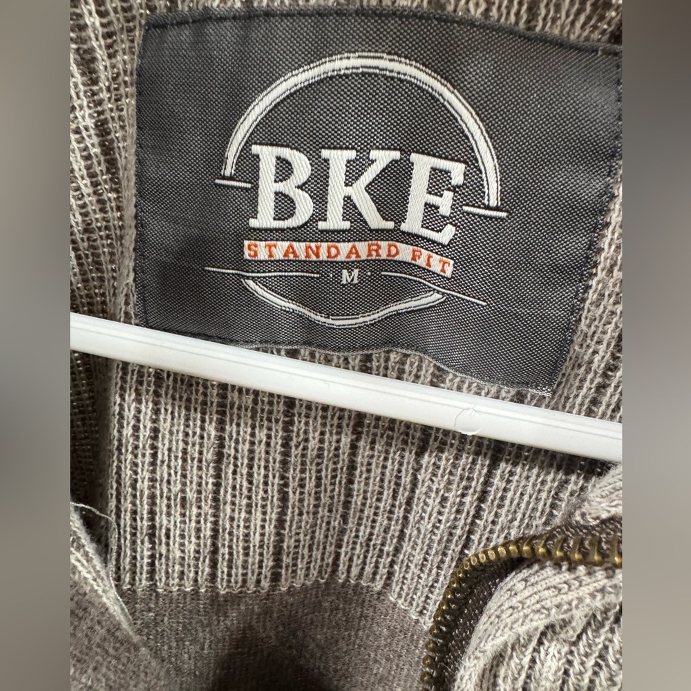 BKE Channel Sweater - Picture 8 of 8